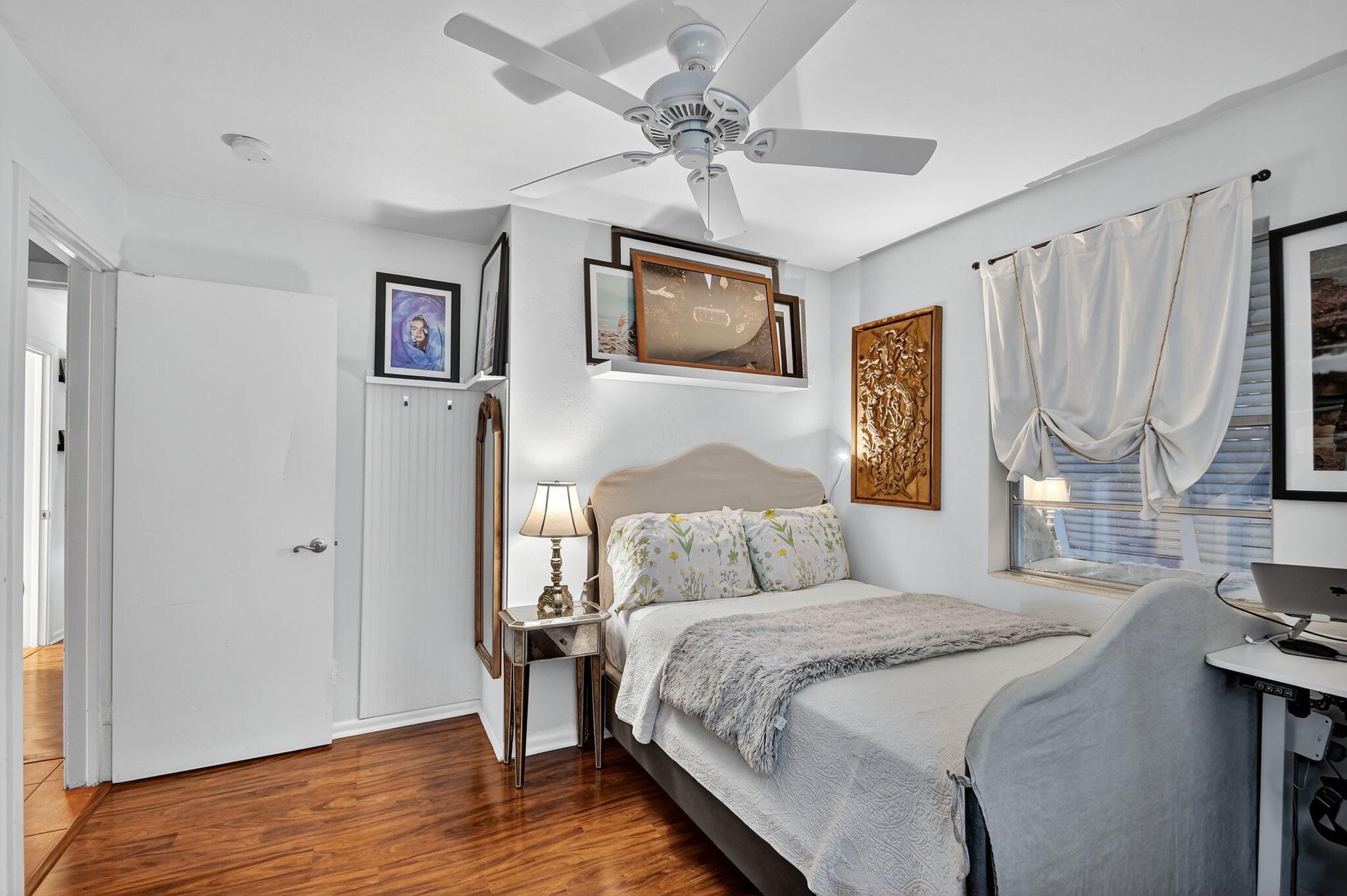 LAKE OSBORNE HEIGHTS - Residential
