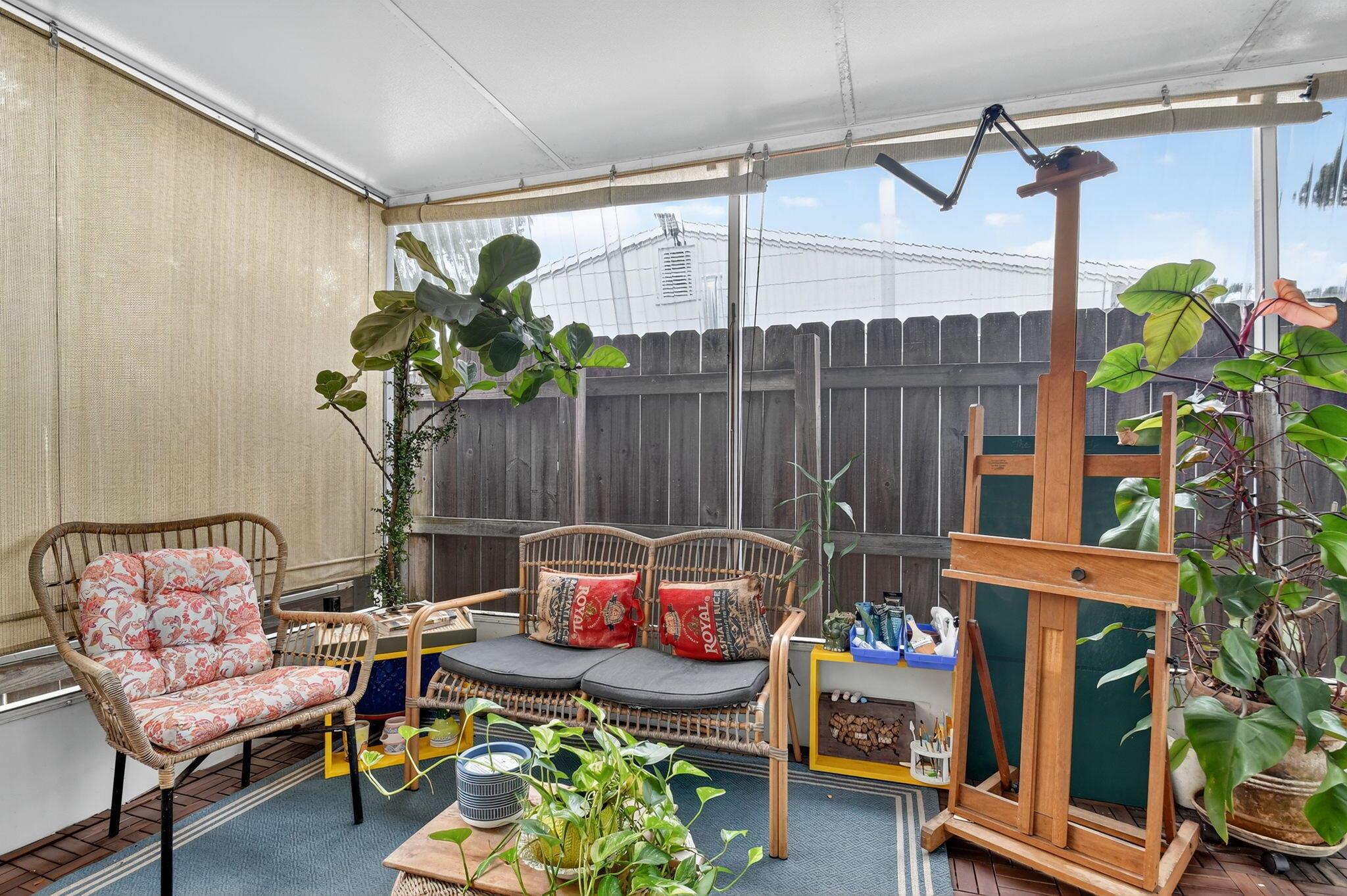 LAKE OSBORNE HEIGHTS - Residential