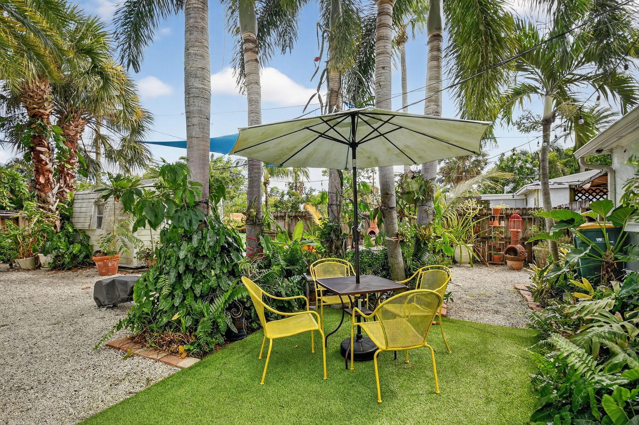 LAKE OSBORNE HEIGHTS - Residential