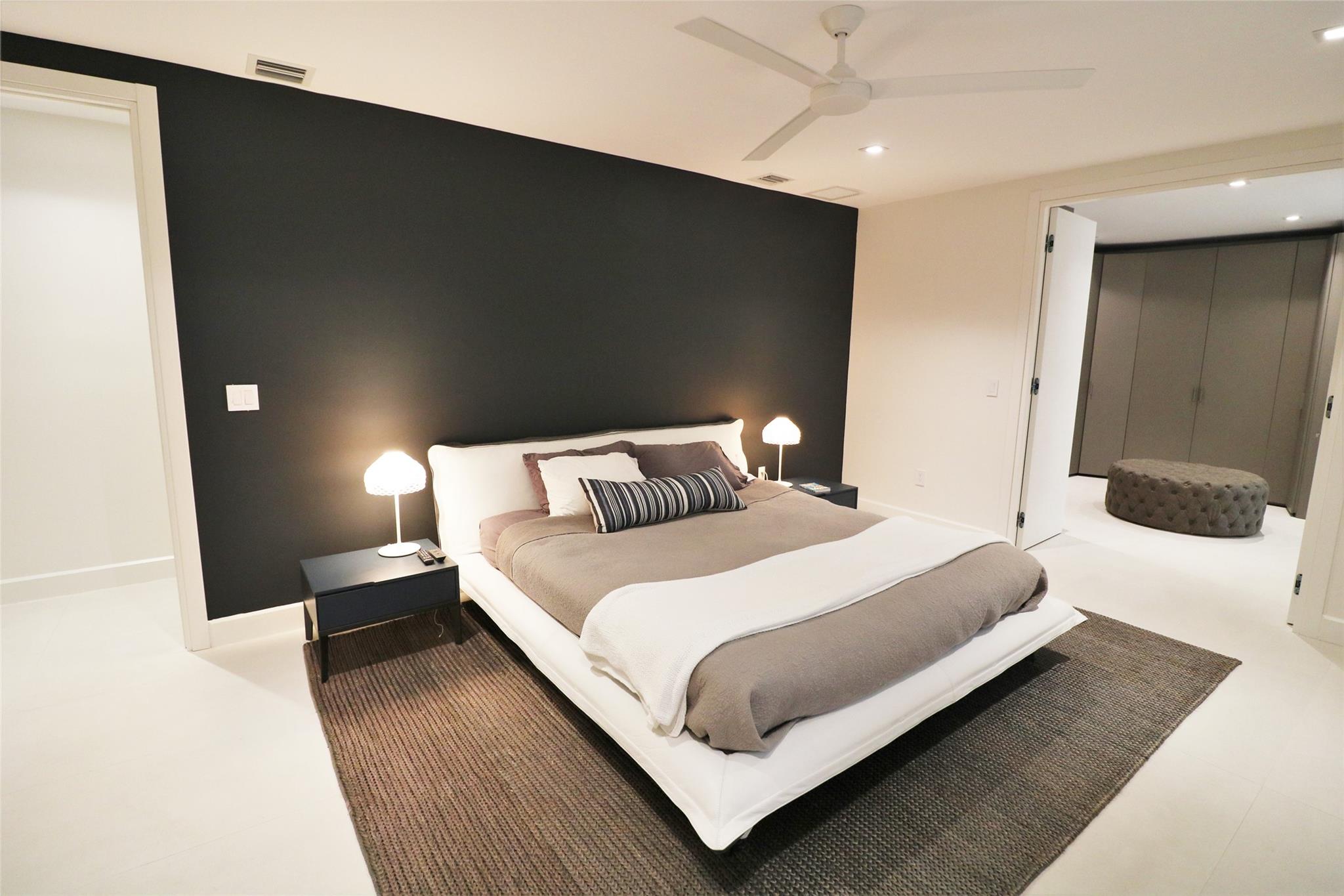 Lauderdale 2-9 D - Residential Lease