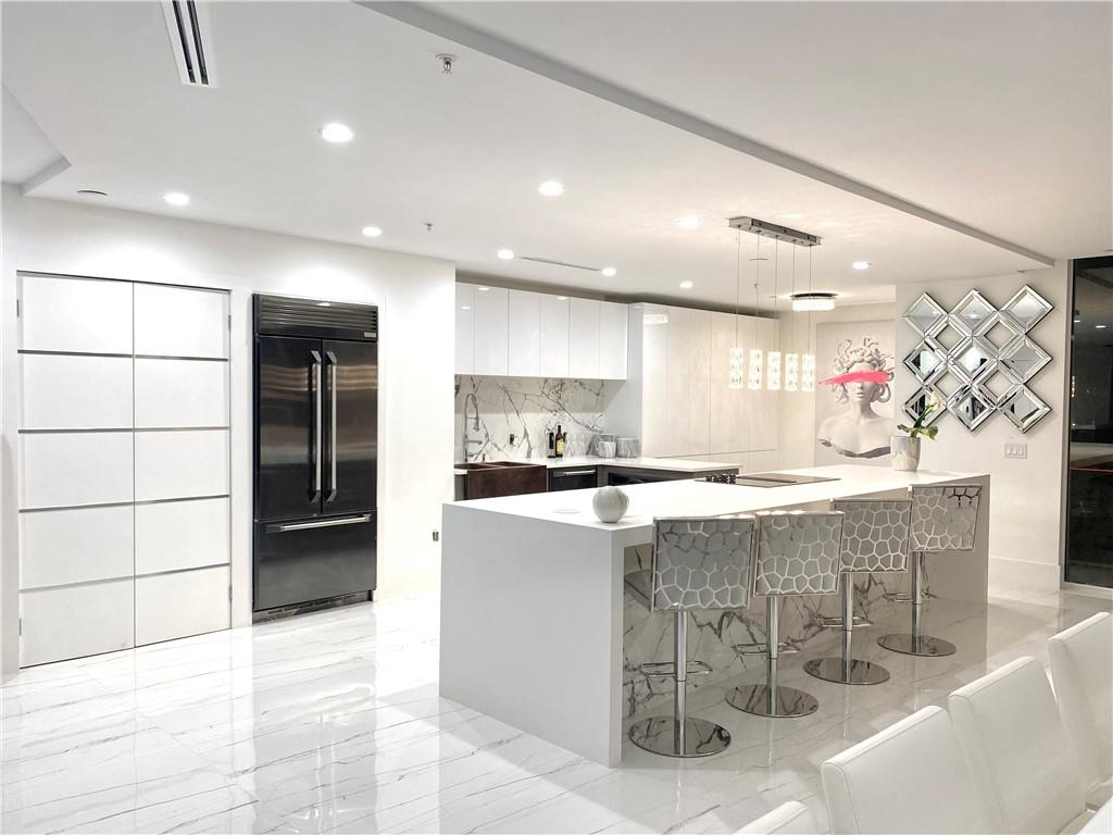 350 Las Olas Place Condo - Residential Lease