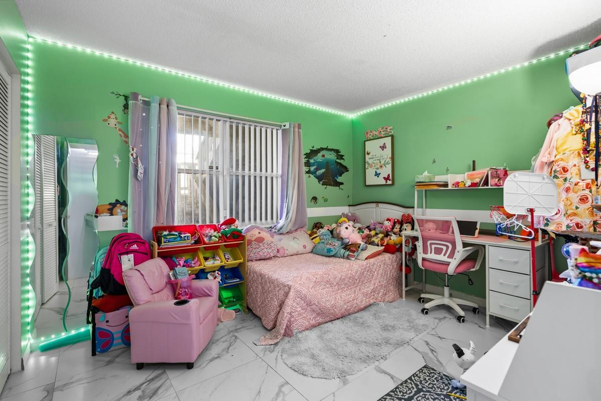 La Placida - Residential