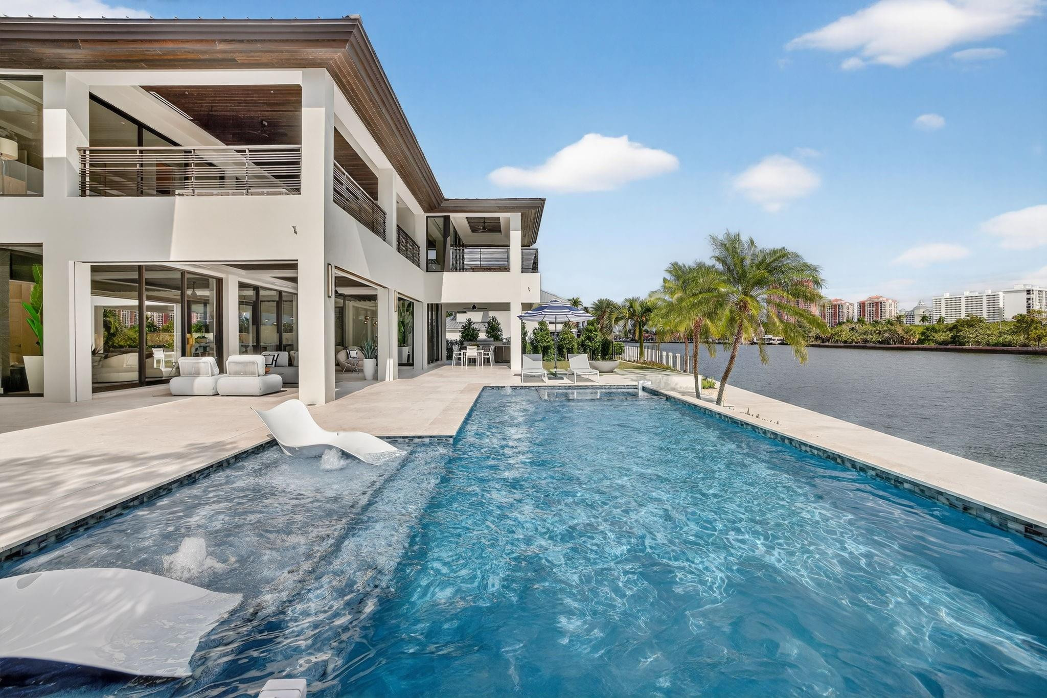 Coral Ridge North Add 24- - Residential