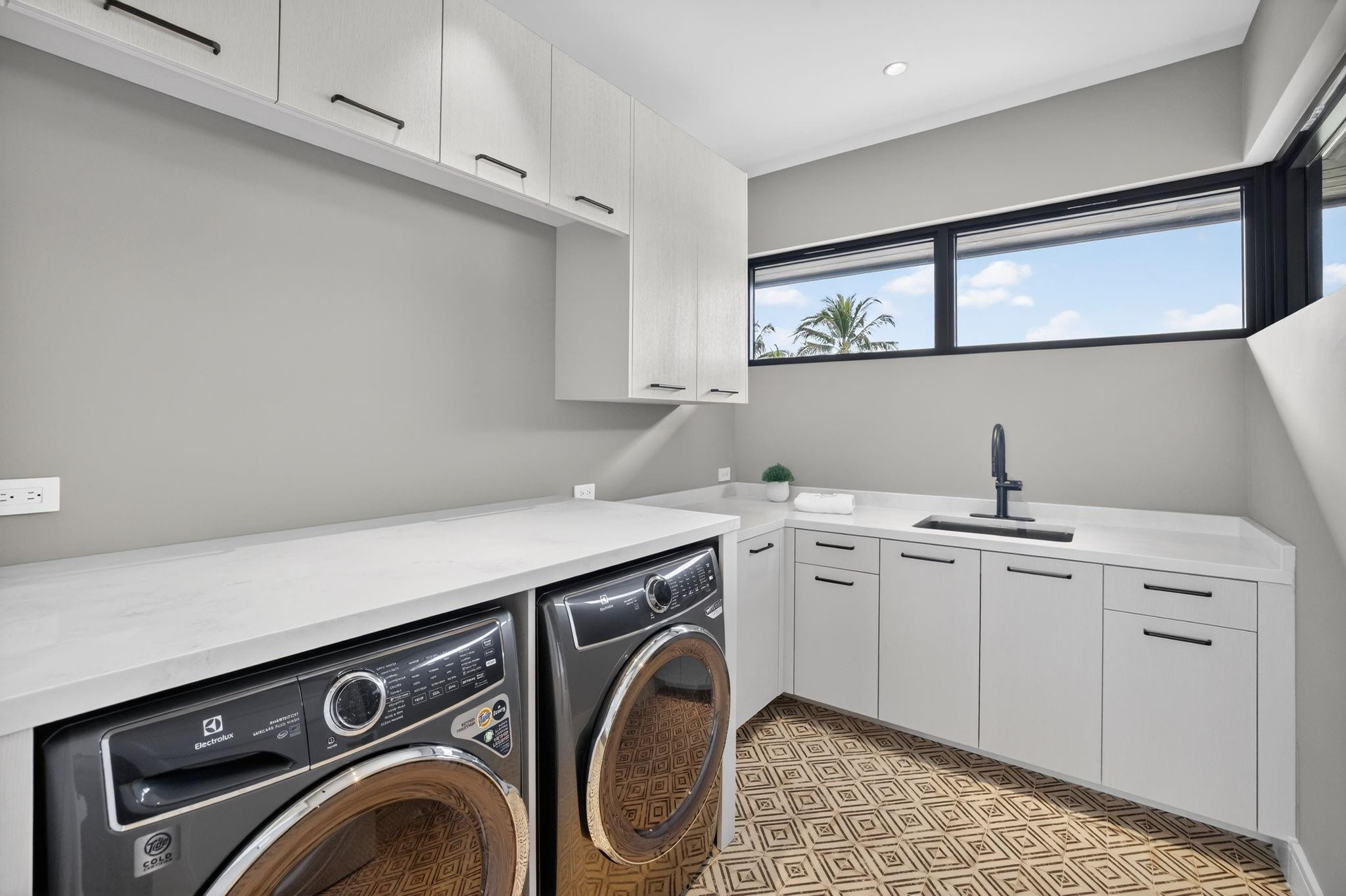 Coral Ridge North Add 24- - Residential