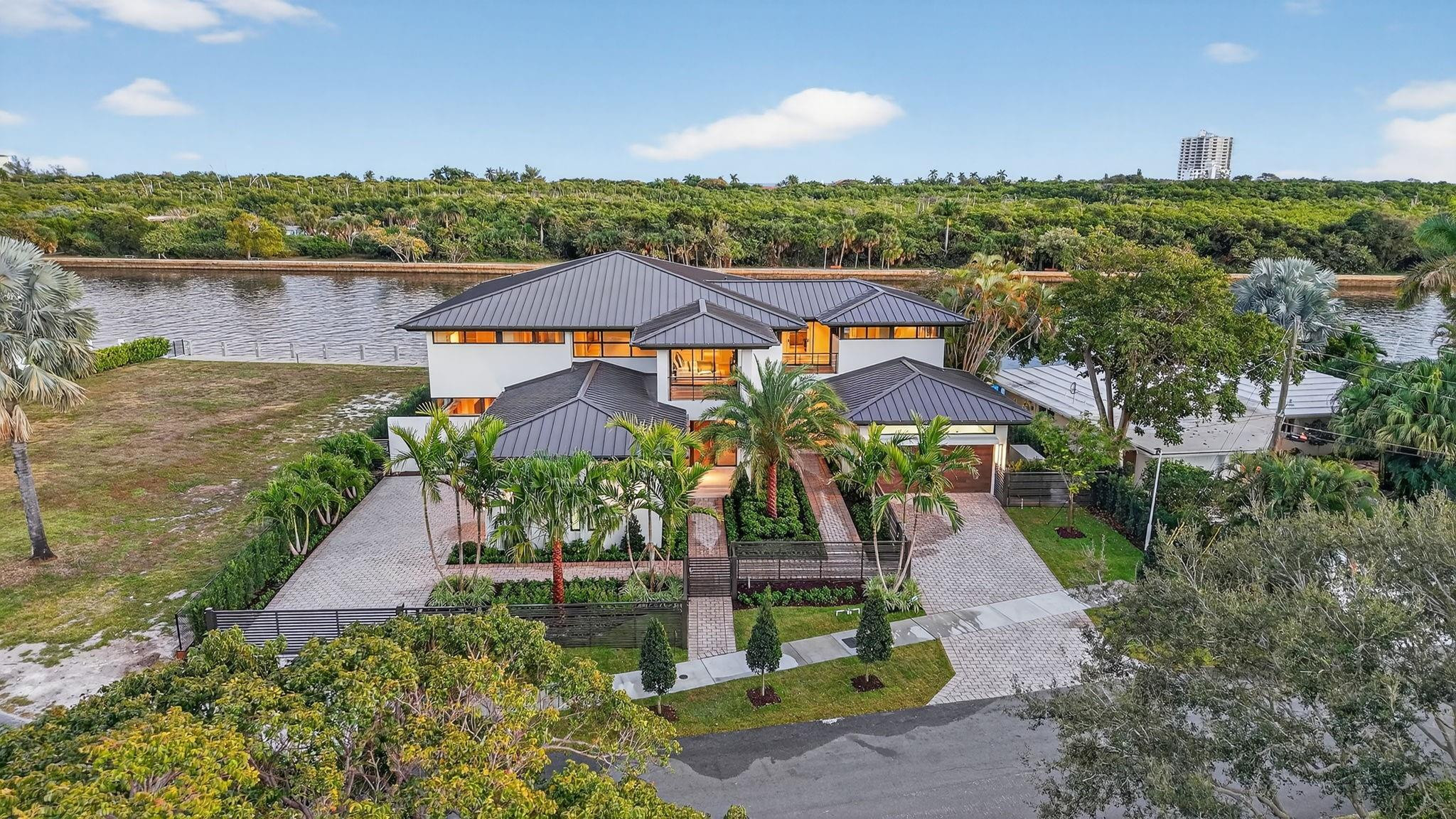 Coral Ridge North Add 24- - Residential