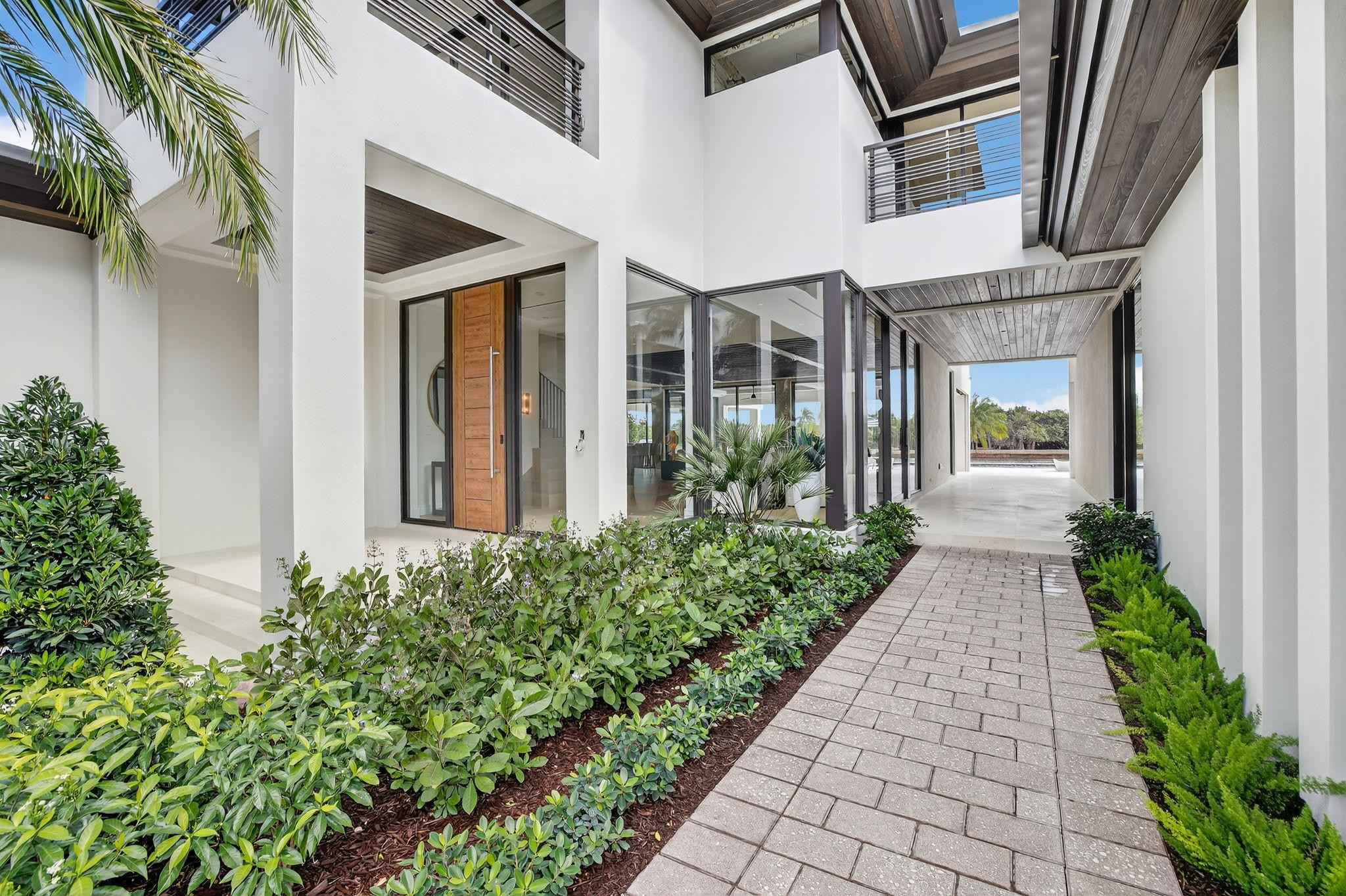 Coral Ridge North Add 24- - Residential