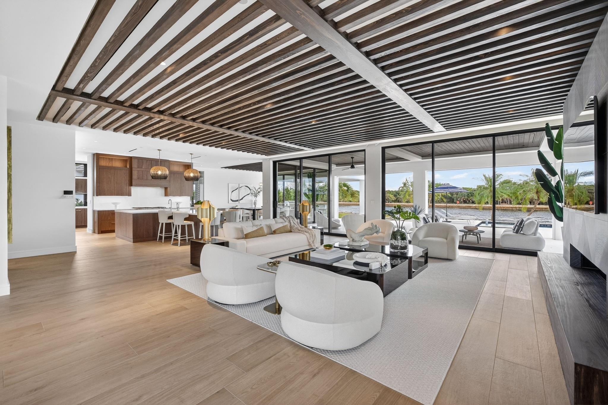 Coral Ridge North Add 24- - Residential