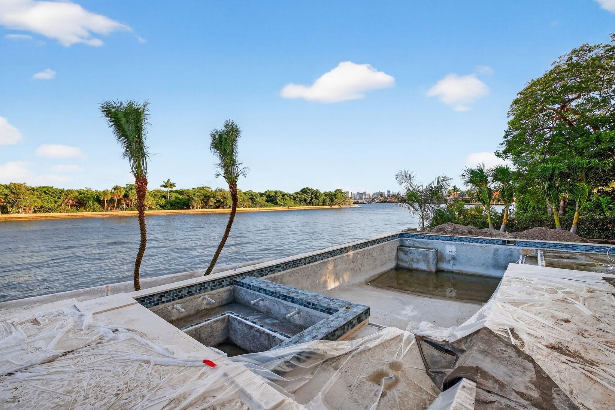 Coral Ridge North Add 24- - Residential