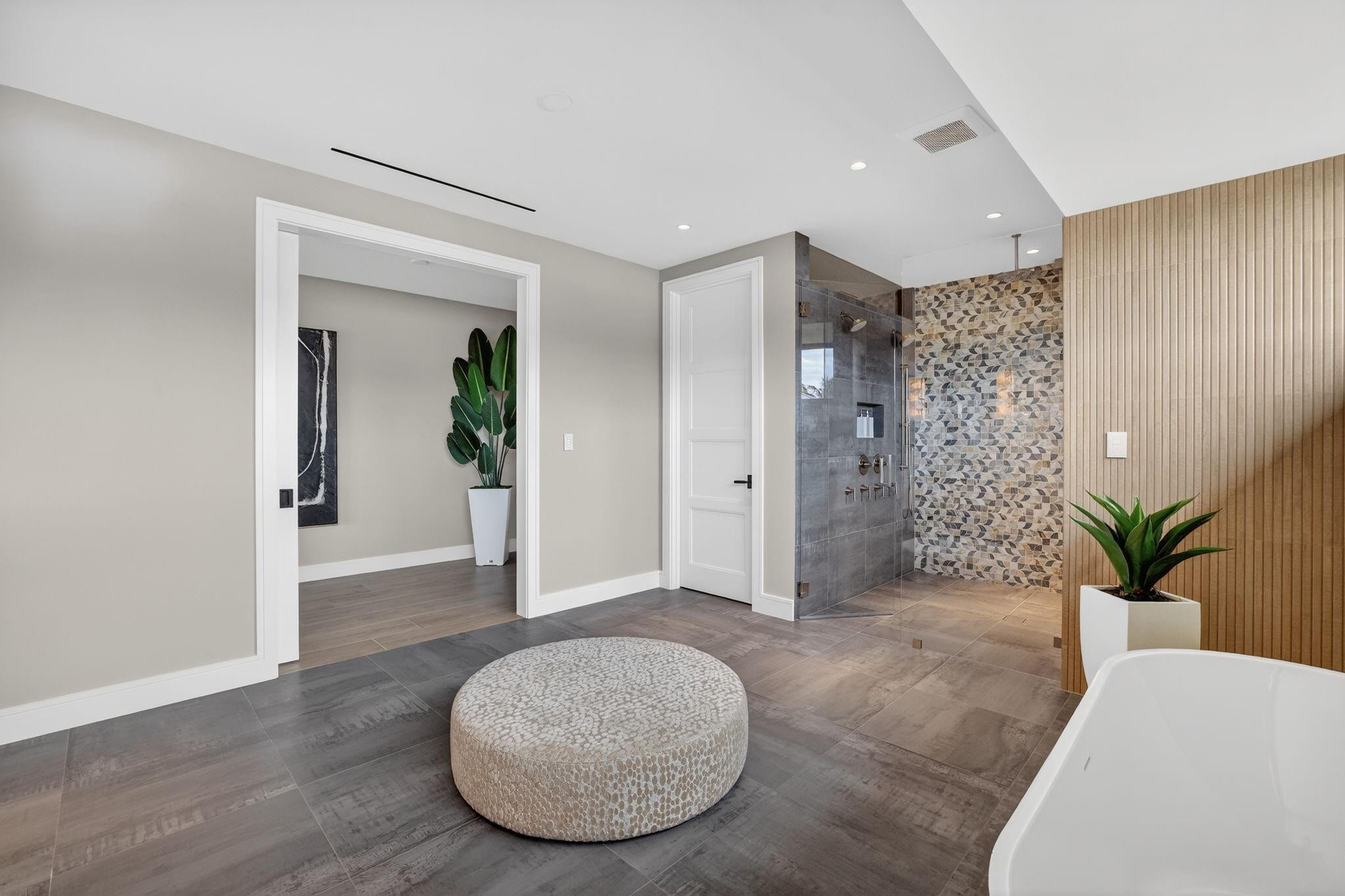 Coral Ridge North Add 24- - Residential