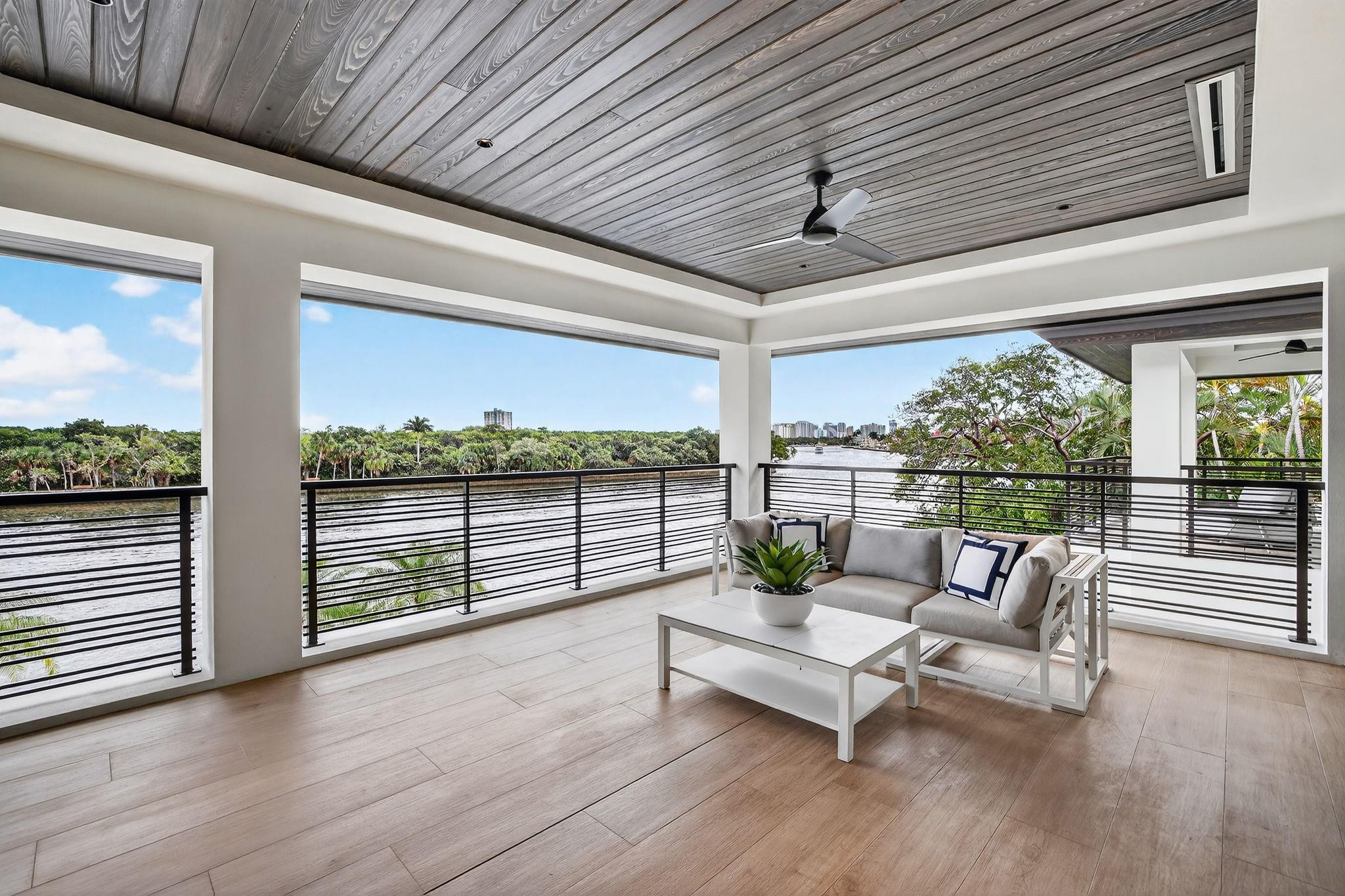 Coral Ridge North Add 24- - Residential