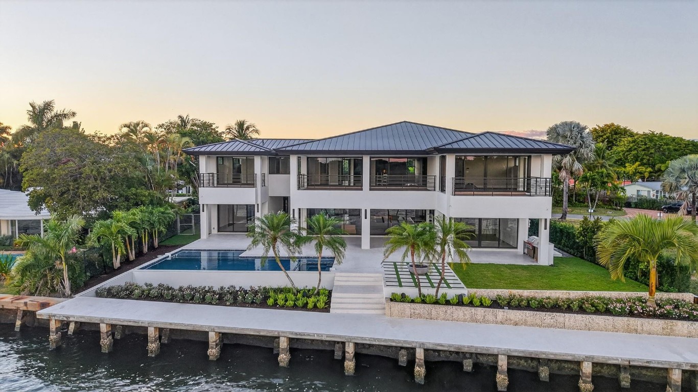 1918 Intracoastal Drive
