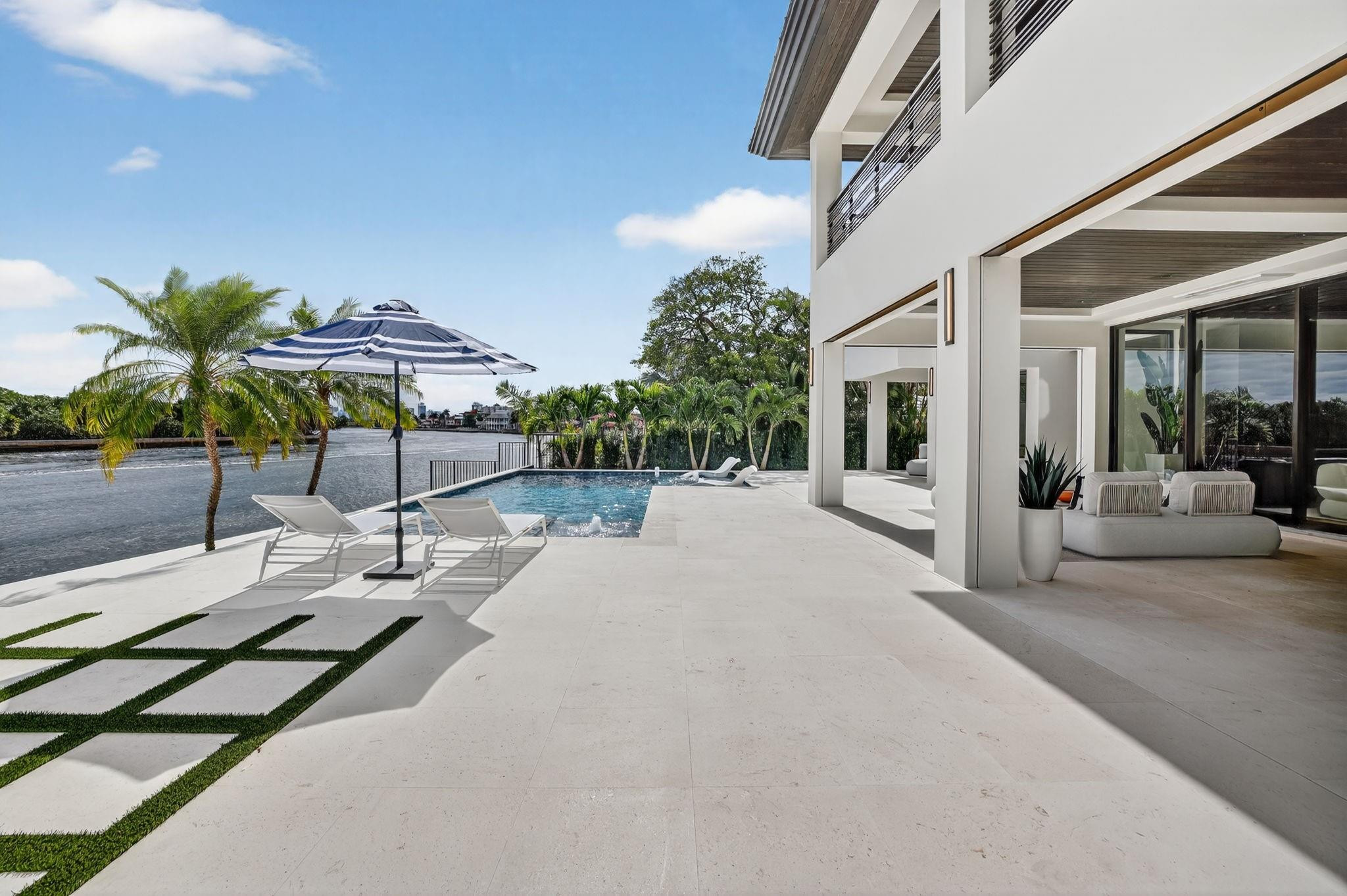 Coral Ridge North Add 24- - Residential