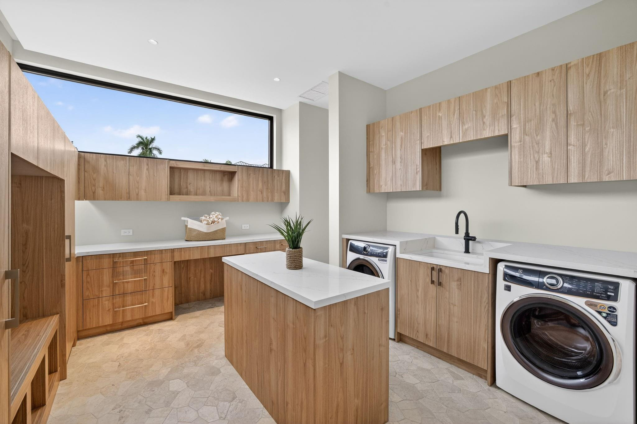 Coral Ridge North Add 24- - Residential