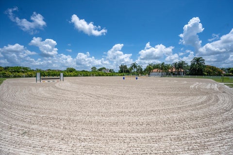 Tiny photo for 14883 Equestrian Way, Wellington, FL 33414 (MLS # B26080936)