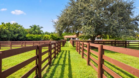 Tiny photo for 14883 Equestrian Way, Wellington, FL 33414 (MLS # B26080936)