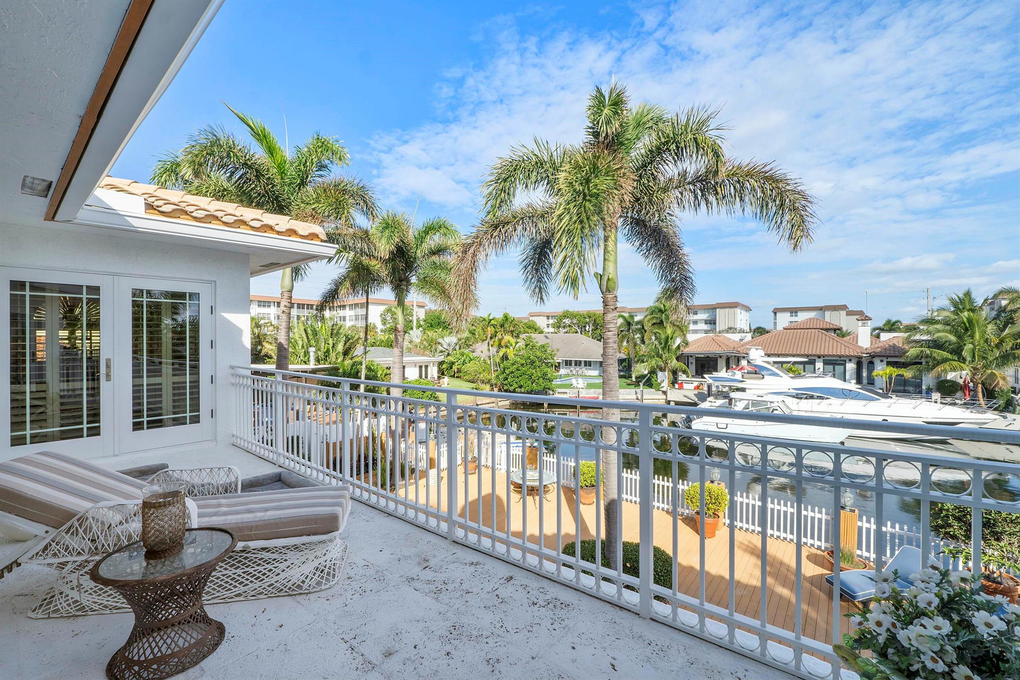 TROPIC ISLE - Residential