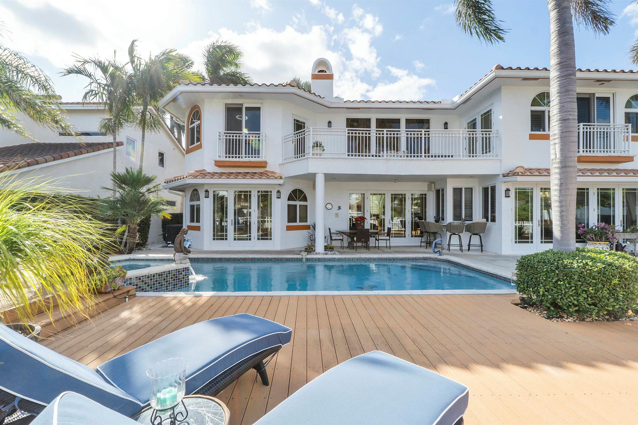 TROPIC ISLE - Residential