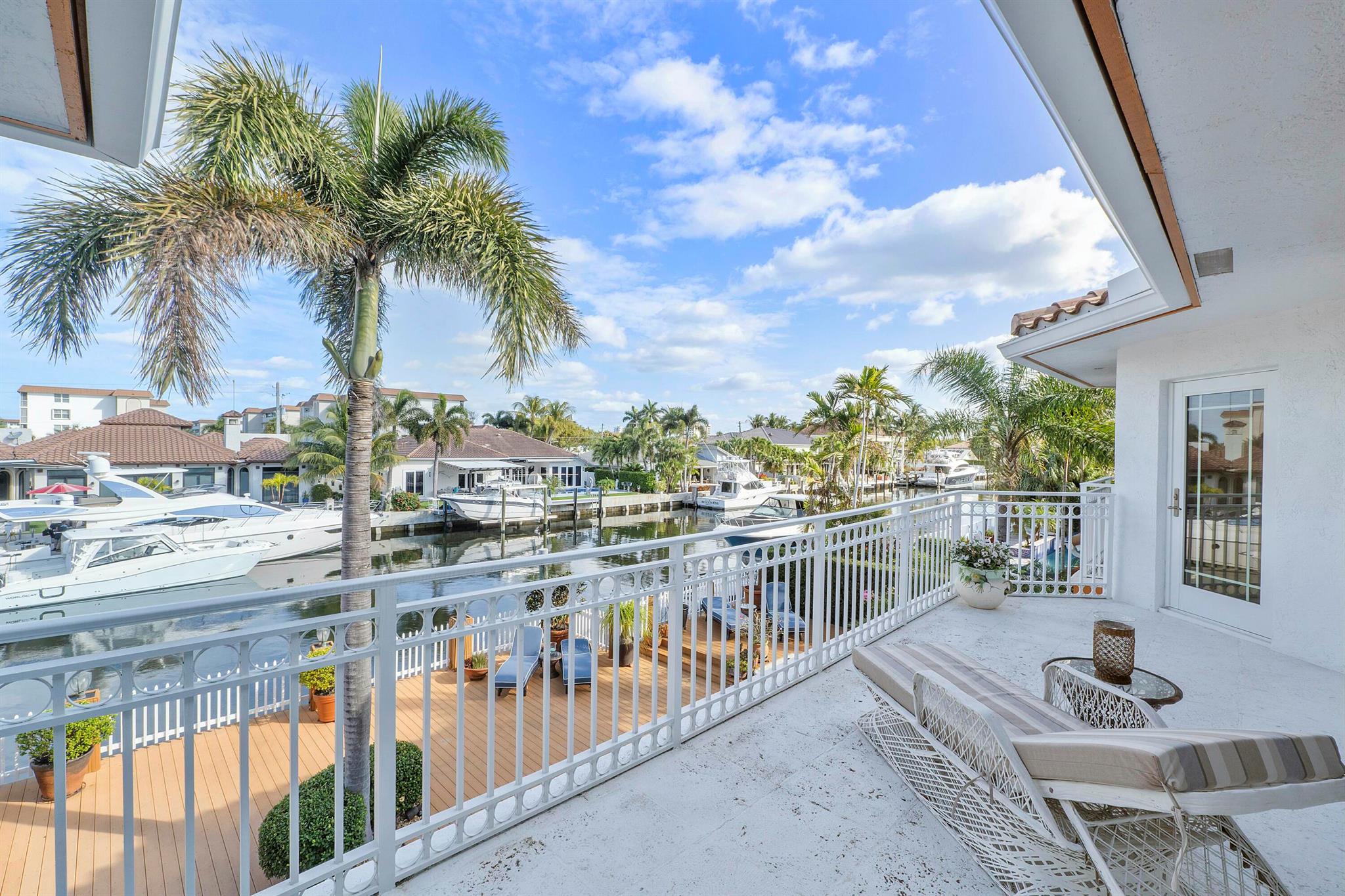 TROPIC ISLE - Residential