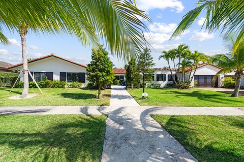 A home in North Palm Beach