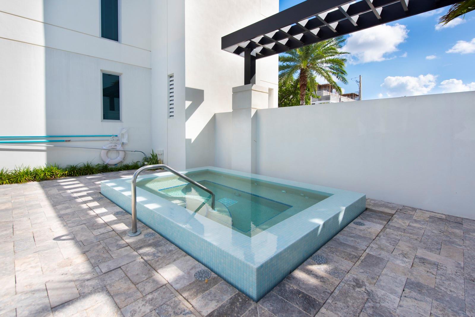 SkY230 - Residential