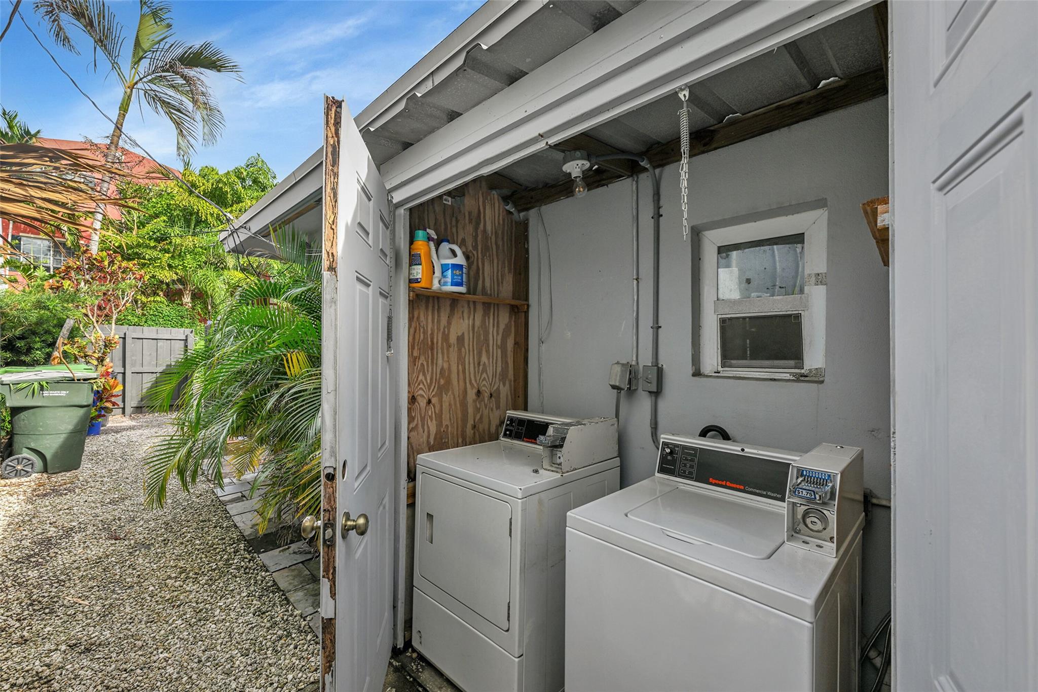 Stranahans Sub 3-115 D 2- - Residential Lease