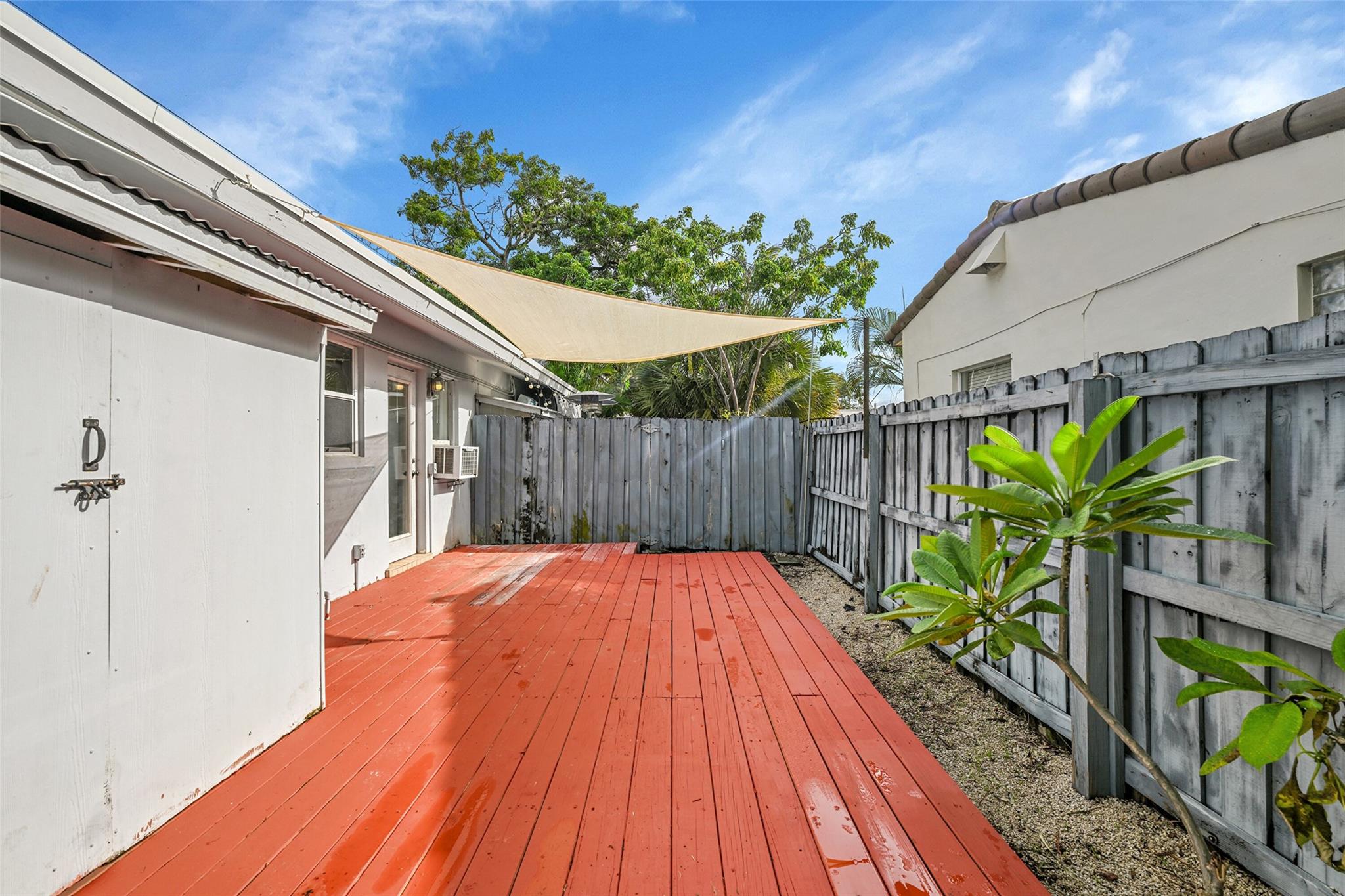 Stranahans Sub 3-115 D 2- - Residential Lease