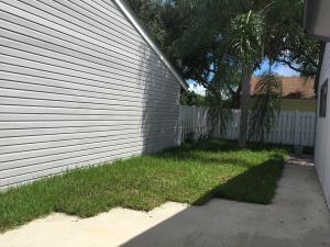 BOYNTON LAKES 4 - Residential