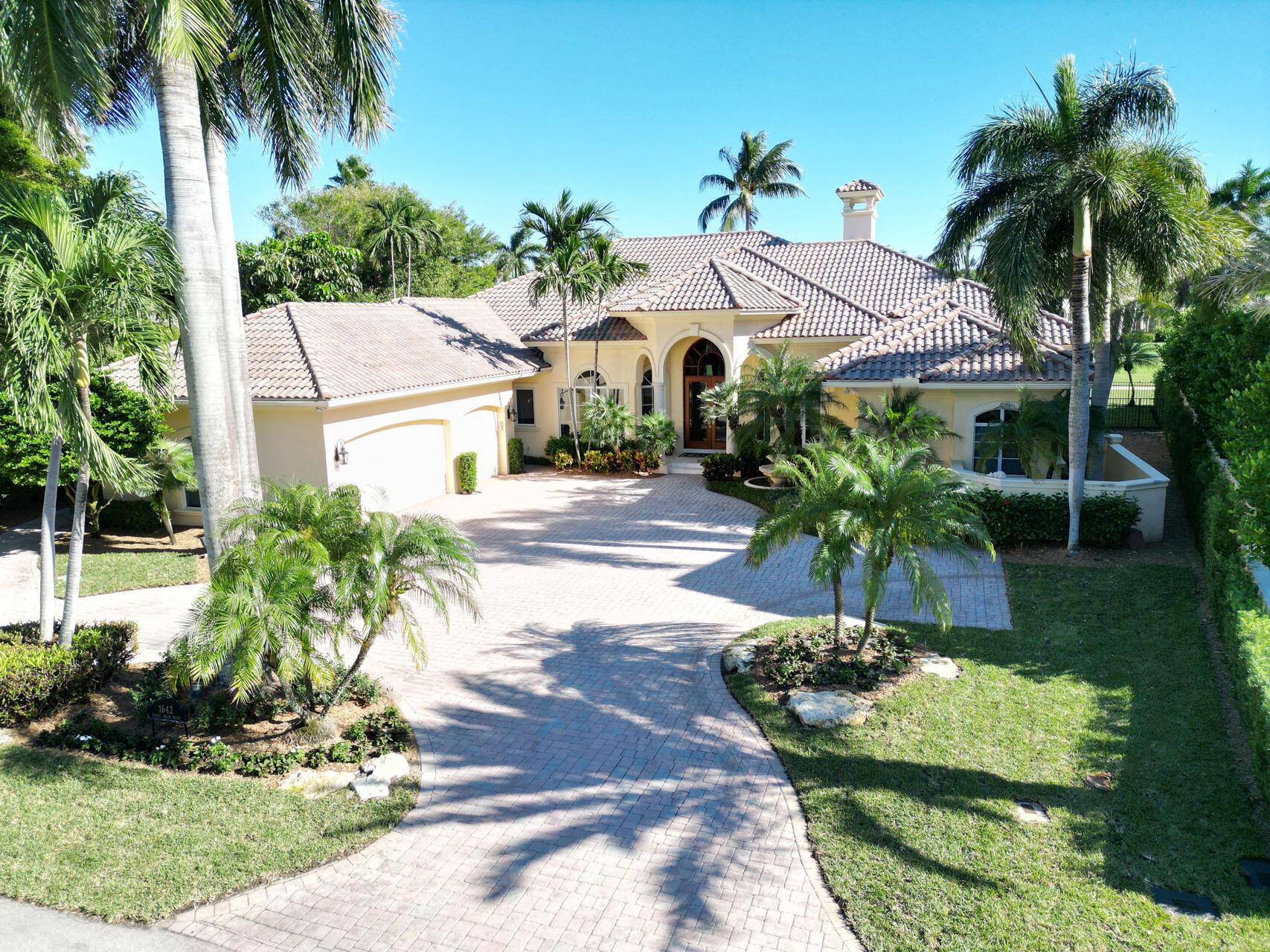 ROYAL PALM YACHT & COUNTR - Residential