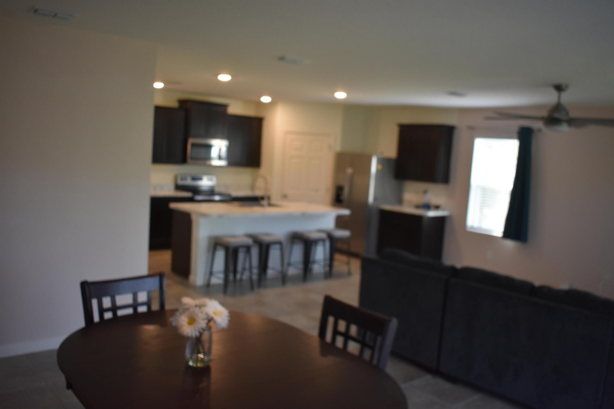PORT ST LUCIE SECTION 18 - Residential Lease