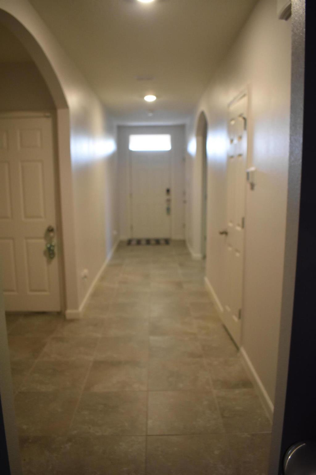 PORT ST LUCIE SECTION 18 - Residential Lease