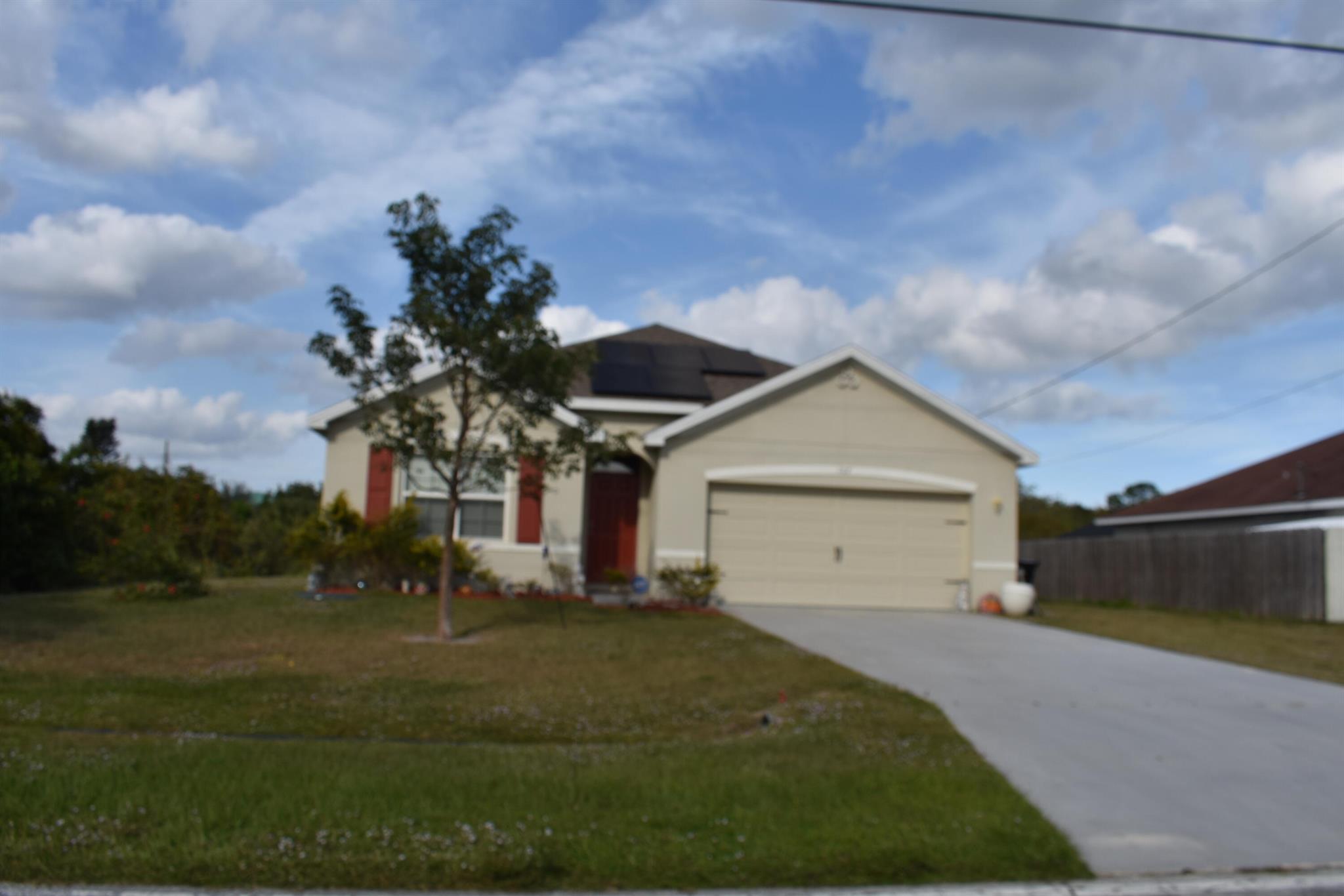 PORT ST LUCIE SECTION 18 - Residential Lease