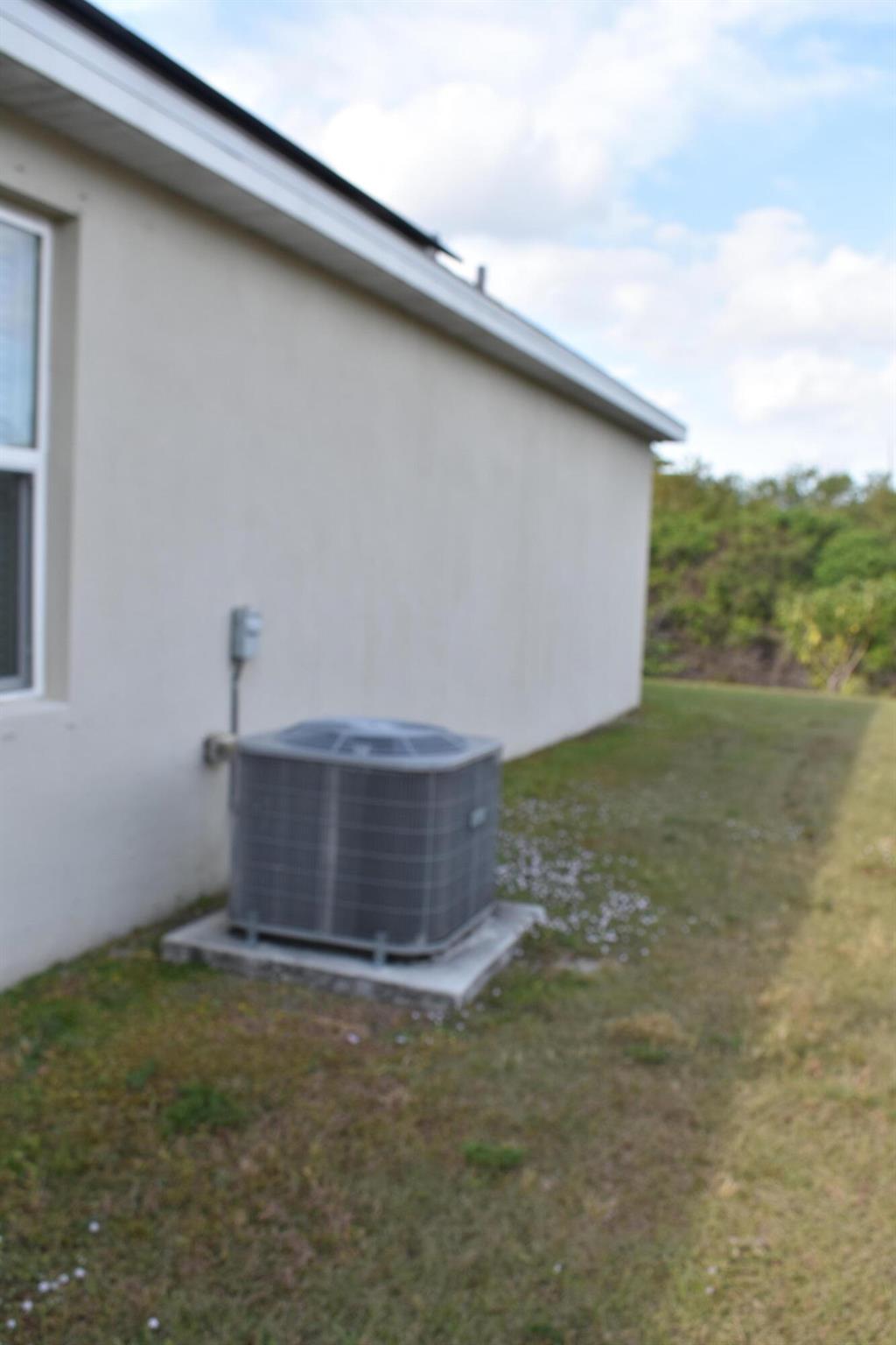 PORT ST LUCIE SECTION 18 - Residential Lease