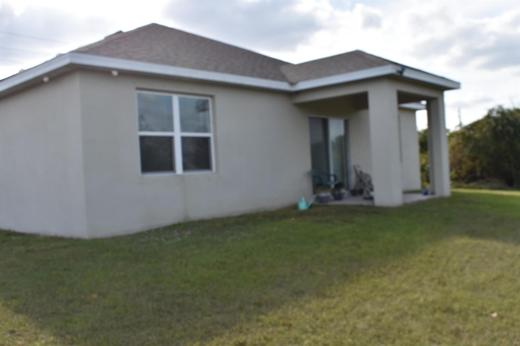 PORT ST LUCIE SECTION 18 - Residential Lease