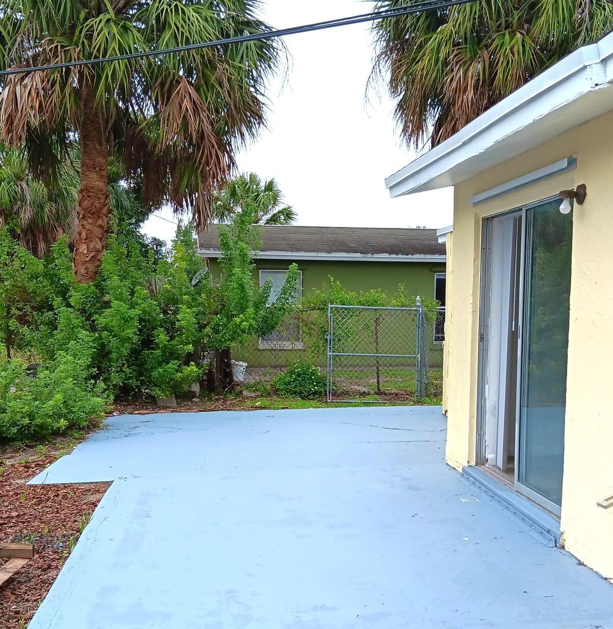 FEDERAL GARDENS NO 1 IN - Residential Lease