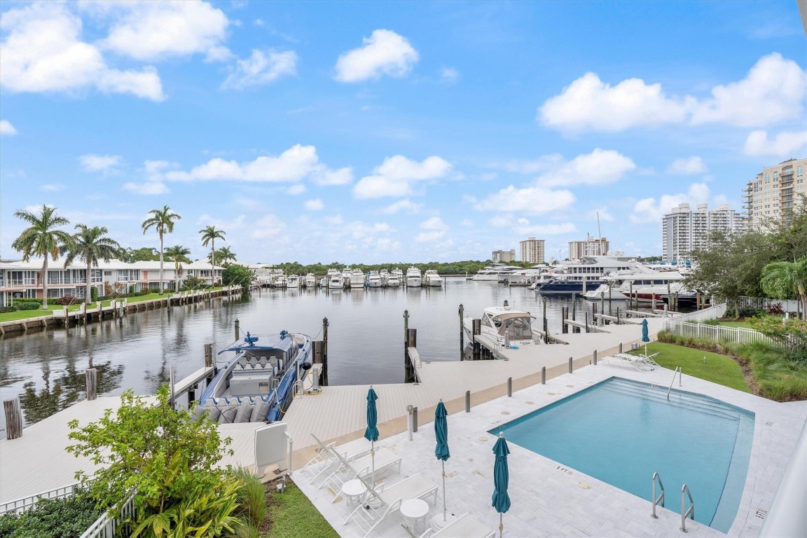 Adagio on the Bay - Residential
