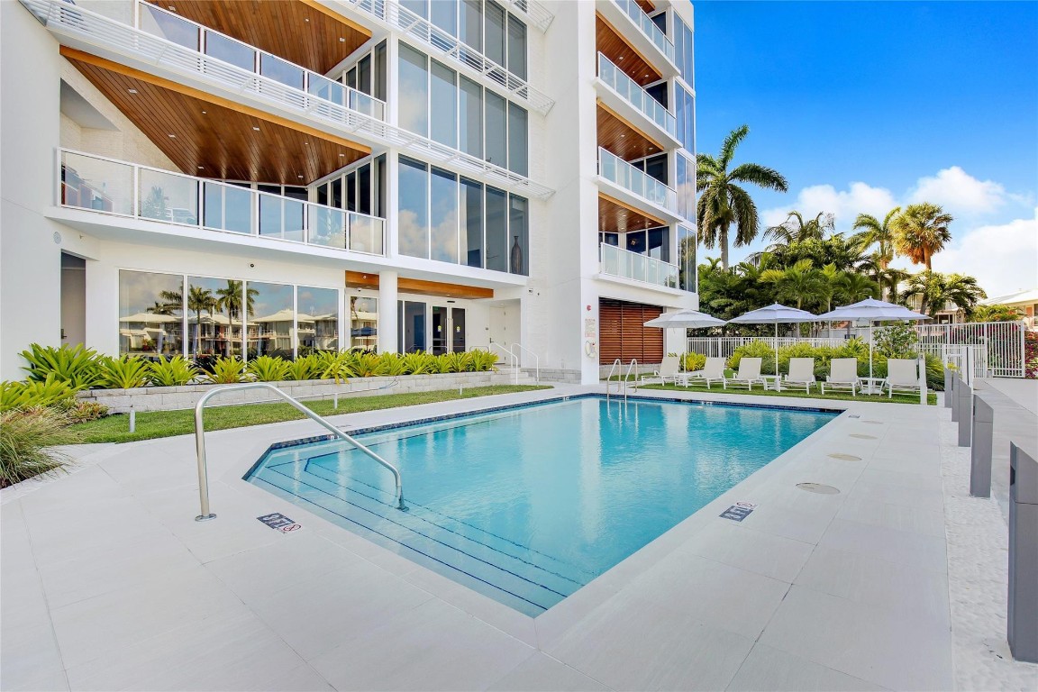 Adagio on the Bay - Residential