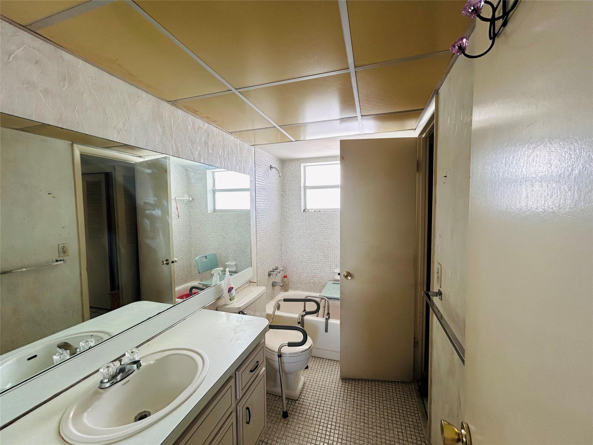 Lauderhill East - Residential