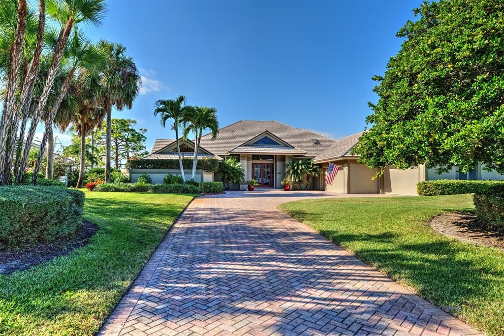 Photo of 6440 SE Winged Foot Drive, Stuart, FL 34997 (MLS # R10763973)