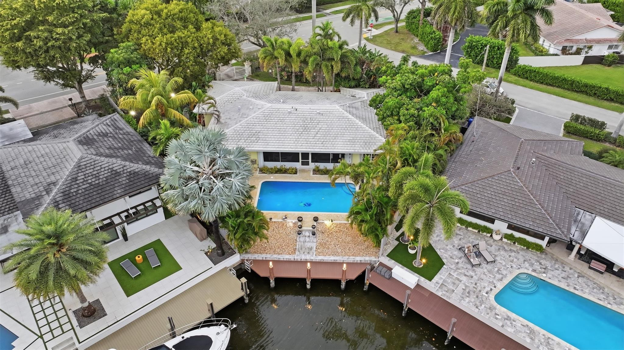 CORAL RIDGE GALT ADD NO 1 - Residential