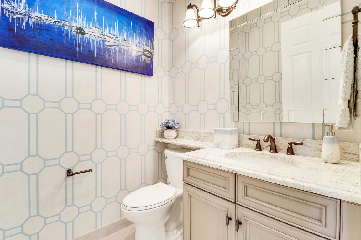 BAYHILL ESTATES - Residential