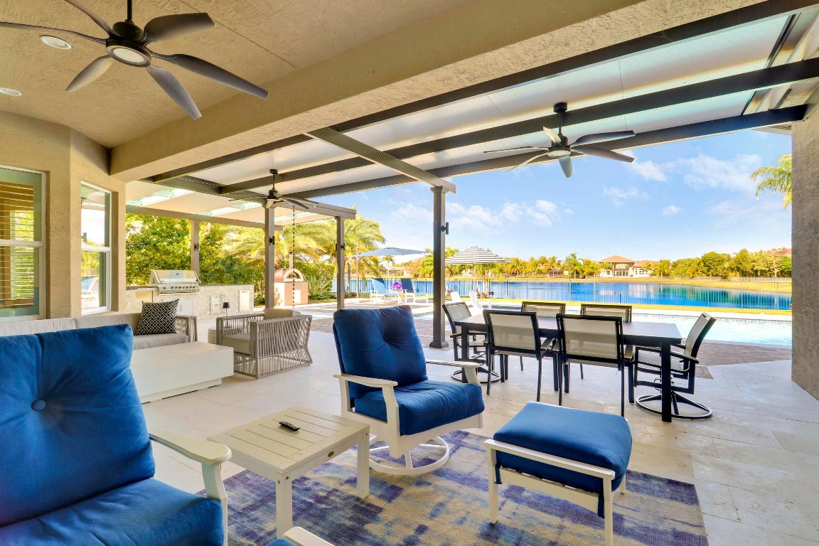 BAYHILL ESTATES - Residential