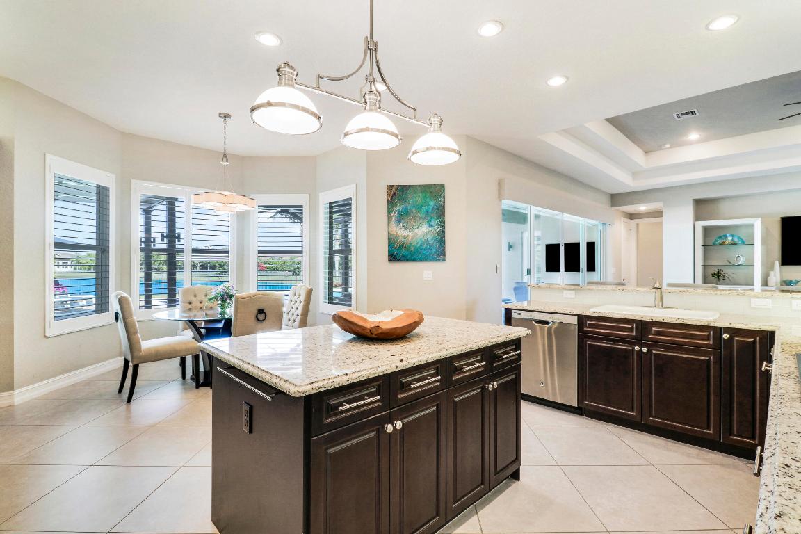 BAYHILL ESTATES - Residential