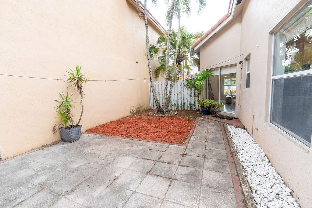 1284 NW 125th Terrace