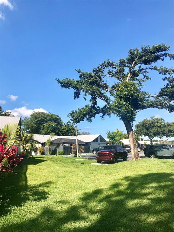 SUMMIT PINES UNIT 3 - Residential