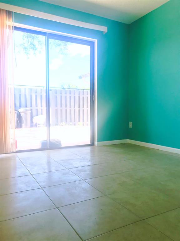 SUMMIT PINES UNIT 3 - Residential