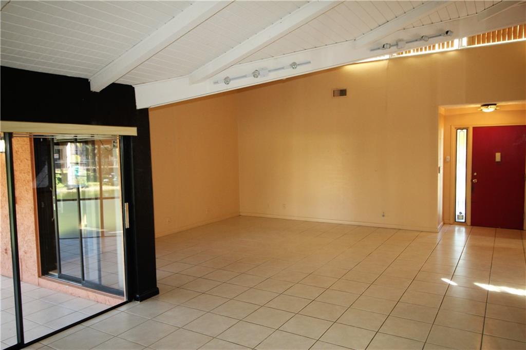 The Pines at Woodmont - Residential