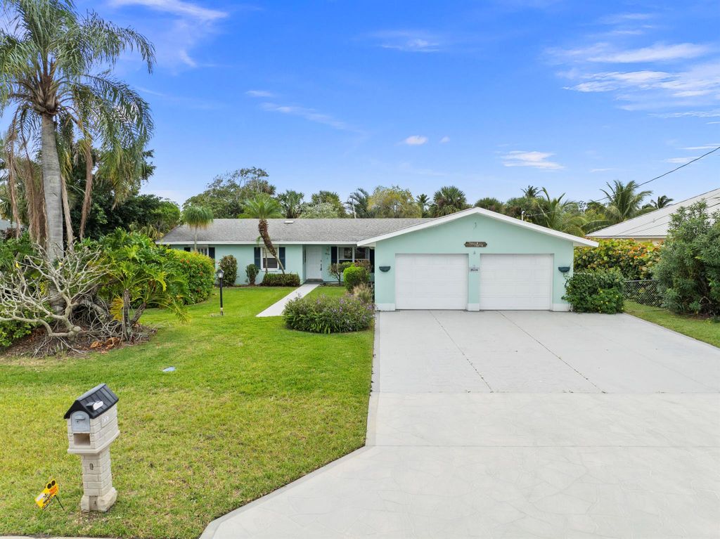 Photo of 1707 Rio Vista Drive, Fort Pierce, FL 34949 (MLS # R11039876)