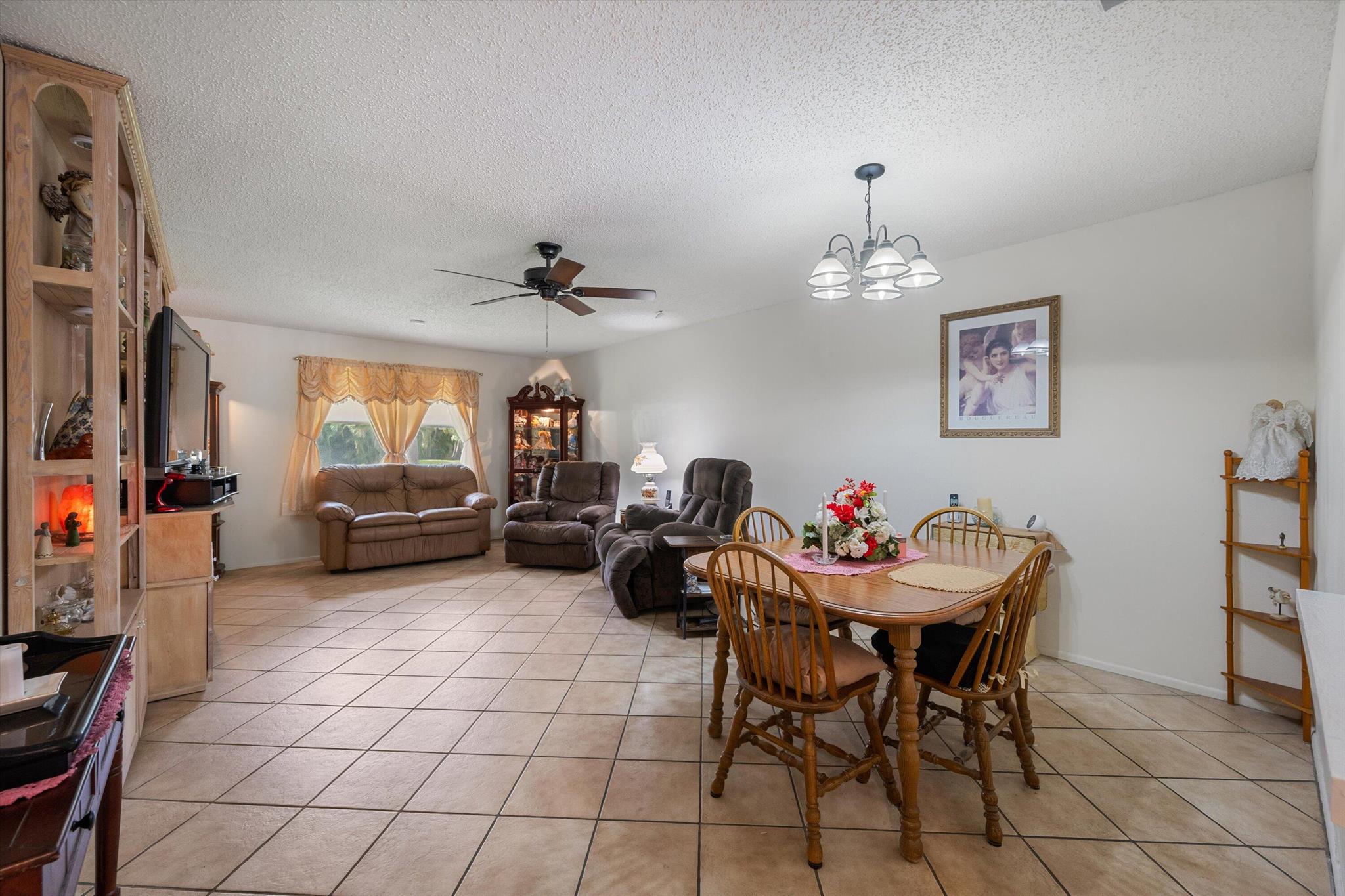 STRATHMORE GATE I UNIT ON - Residential