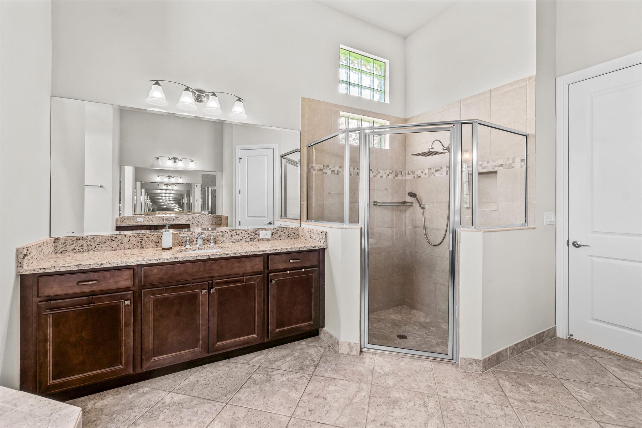 JUPITER COUNTRY CLUB - Residential Lease