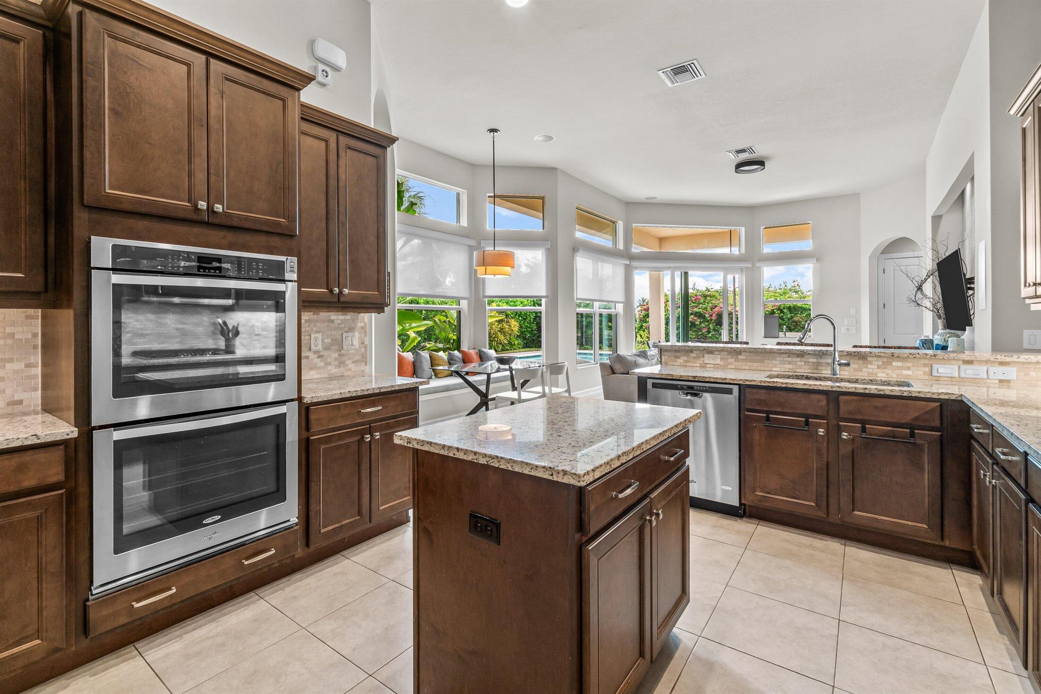 JUPITER COUNTRY CLUB - Residential Lease